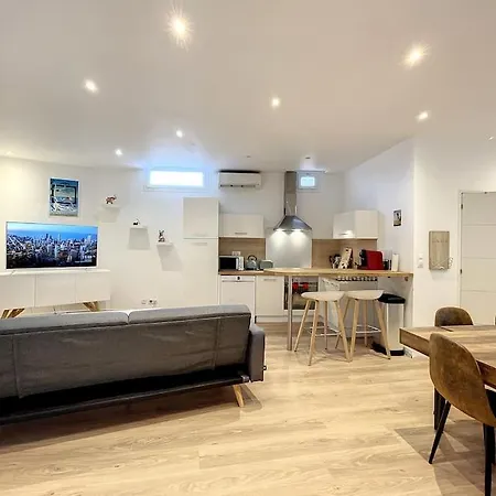 Appartement Luxe Centre A Cote Du Palais
